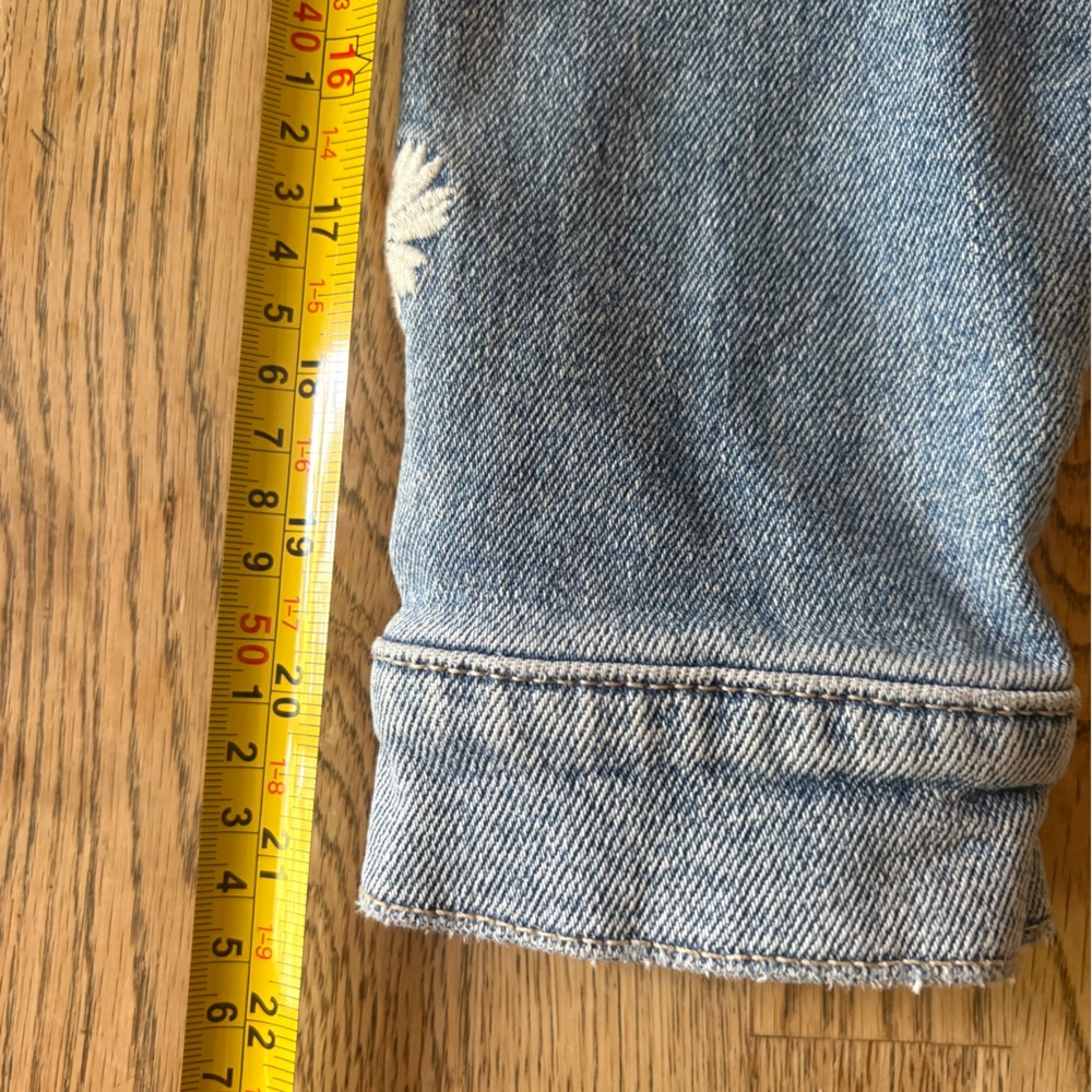 Abercrombie Kids 13/14 Daisy Embroidered Denim Jacket - Picture 12 of 12